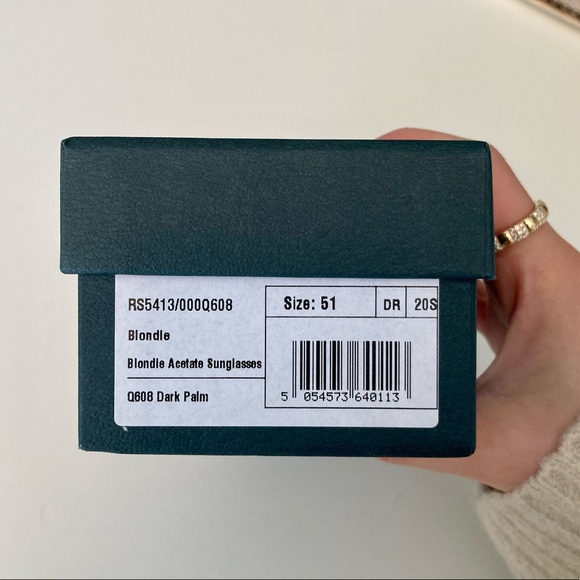 Mulberry Blondie Round Cat-eye Sunglasses in Dark Palm - Picture 16 of 16